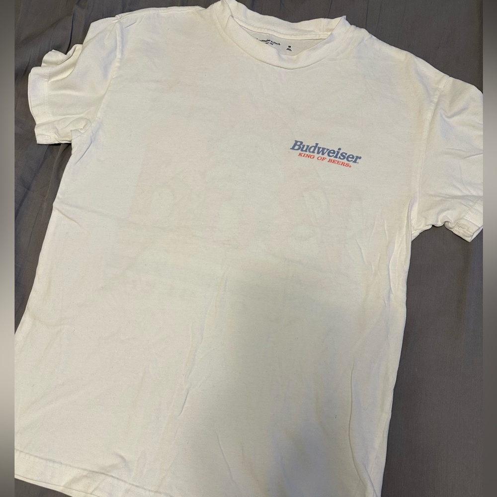 Abercrombie & Fitch White Short Sleeve Tee